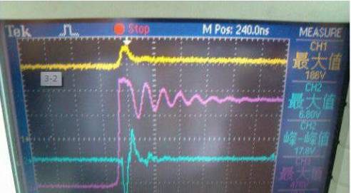 D1使用快恢復(fù)二極管UF4007的實(shí)測波形圖