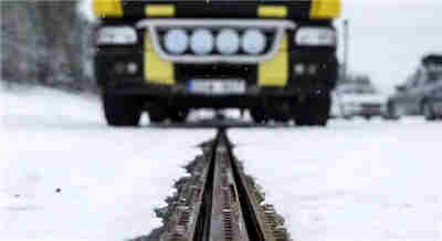 瑞典修建可邊開車邊充電公路使用的是什么充電機技術呢 瑞典修建可邊開車邊充電公路使用的是什么充電機技術呢