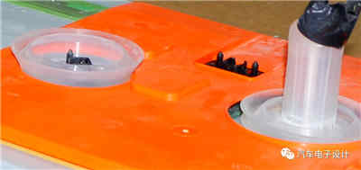 BMW與Tesla設計的智能充電機充電蓄電池系統哪家更強? BMW與Tesla設計的智能充電機充電蓄電池系統哪家更強?