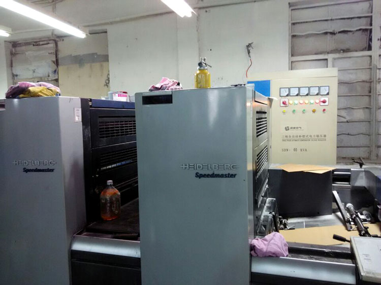 大功率補償式穩壓電源SBW/SG-100KVA應用于 LITHRONE印刷機和Heidelberg印刷機